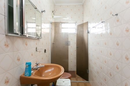 Casa à venda com 180m², 3 quartos e 4 vagasBanheiro Social 