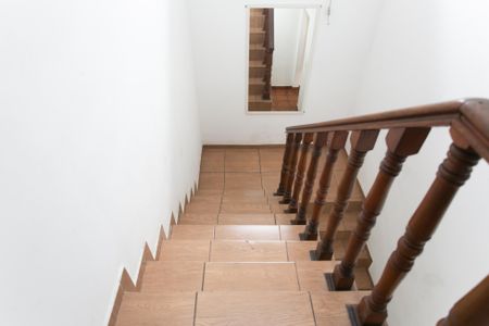 Casa à venda com 180m², 3 quartos e 4 vagasEscada 