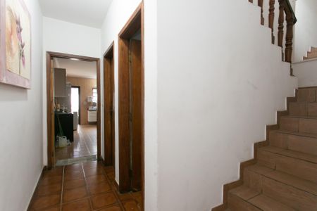 Casa à venda com 180m², 3 quartos e 4 vagasCorredor 