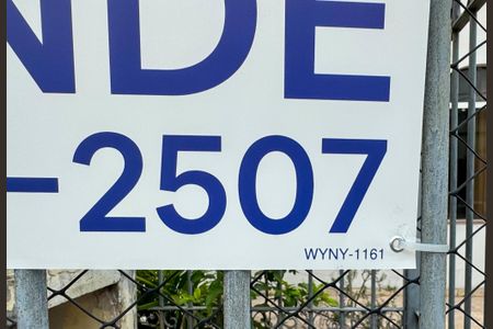 Casa à venda com 180m², 3 quartos e 4 vagasWYNY-1161