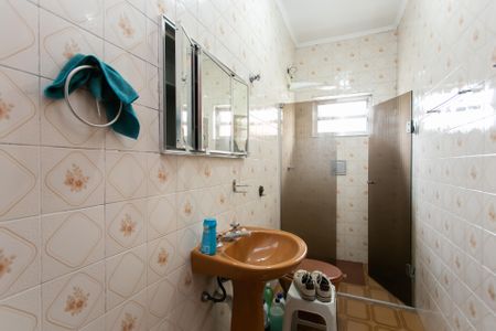 Casa à venda com 180m², 3 quartos e 4 vagasBanheiro Social 