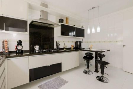 Casa à venda com 3 quartos, 190m² em Jardim Ester, São Paulo