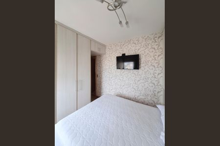Apartamento à venda com 67m², 3 quartos e 2 vagasQuarto 2