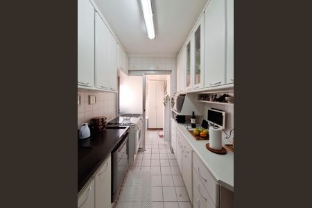 Apartamento à venda com 67m², 3 quartos e 2 vagasCozinha