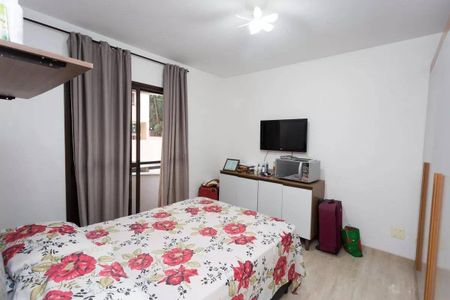 Apartamento à venda com 117m², 4 quartos e 1 vaga