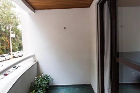 Apartamento à venda com 117m², 4 quartos e 1 vaga