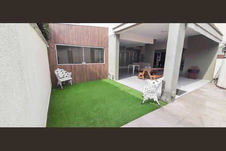 Apartamento à venda com 68m², 3 quartos e 1 vagaÁrea Comum