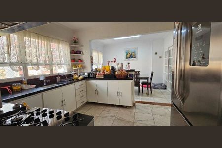 Apartamento à venda com 194m², 4 quartos e 3 vagas