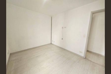 Apartamento à venda com 3 quartos, 75m² em Jardim Ester, São Paulo