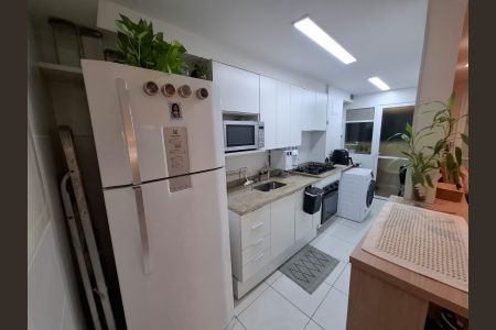 Apartamento à venda com 66m², 2 quartos e 1 vaga Apartamento à venda com 66m², 2 quartos e 1 vagaCozinha