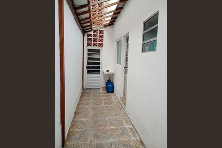Casa para alugar com 125m², 3 quartos e 2 vagas Casa para alugar com 125m², 3 quartos e 2 vagasÁrea de serviço