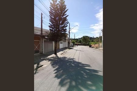 Casa para alugar com 125m², 3 quartos e 2 vagas Casa para alugar com 125m², 3 quartos e 2 vagasFachada