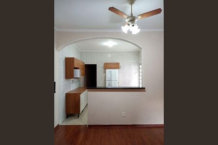 Casa para alugar com 125m², 3 quartos e 2 vagas Casa para alugar com 125m², 3 quartos e 2 vagasSala