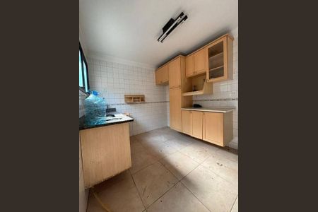 Casa à venda com 2 quartos, 112m² em Rio Pequeno, São Paulo