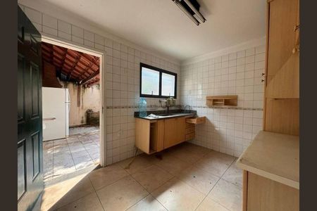 Casa à venda com 2 quartos, 112m² em Rio Pequeno, São Paulo