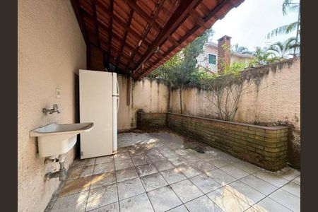 Casa à venda com 2 quartos, 112m² em Rio Pequeno, São Paulo