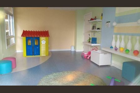 Apartamento à venda com 3 quartos, 143m² em Vila Suzana, São Paulo