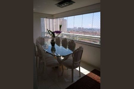 Apartamento à venda com 3 quartos, 143m² em Vila Suzana, São Paulo