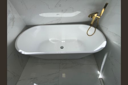 Apartamento para alugar com 75m², 1 quarto e sem vagaBanheiro Suite 1