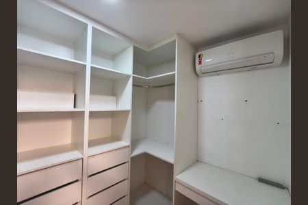 Apartamento para alugar com 75m², 1 quarto e sem vagaCloset - Suite