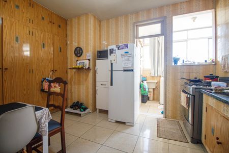 Apartamento à venda com 115m², 4 quartos e 1 vaga Apartamento à venda com 115m², 4 quartos e 1 vagaCozinha