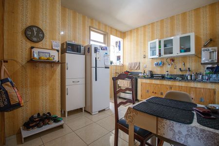 Apartamento à venda com 115m², 4 quartos e 1 vaga Apartamento à venda com 115m², 4 quartos e 1 vagaCozinha
