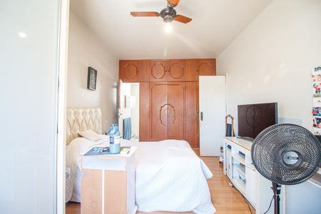 Apartamento à venda com 115m², 4 quartos e 1 vaga Apartamento à venda com 115m², 4 quartos e 1 vagaQuarto Suite