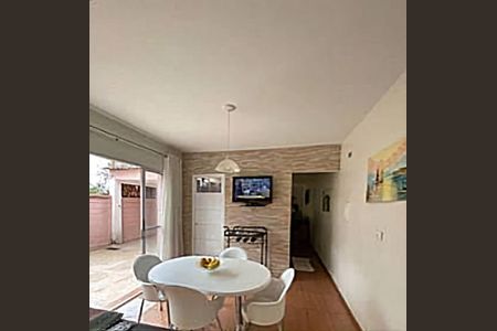 Foto 15 de casa à venda com 2 quartos, 110m² em Vila Antonieta, São Paulo