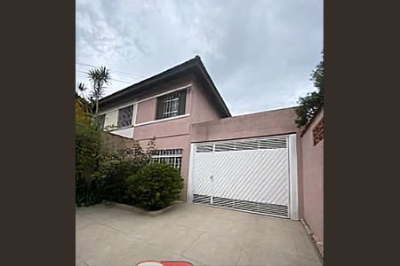 Casa à venda com 110m², 2 quartos e 4 vagasFoto 01
