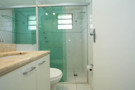 Apartamento para alugar com 75m², 3 quartos e 1 vagaBANHEIRO1