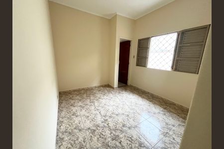 Casa à venda com 250m², 3 quartos e 3 vagasQuarto