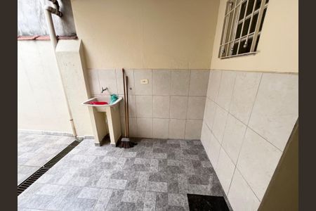 Casa à venda com 250m², 3 quartos e 3 vagasÁrea de Serviço