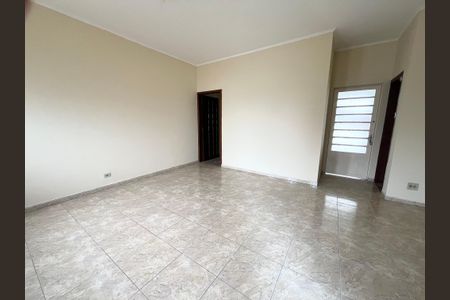 Sala de casa à venda com 3 quartos, 250m² em Vila Romero, São Paulo