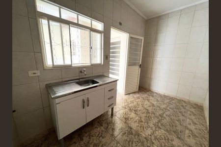 Casa à venda com 250m², 3 quartos e 3 vagasCozinha