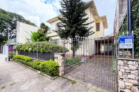 Casa para alugar com 350m², 3 quartos e 3 vagasfachada da casa