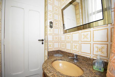 Casa para alugar com 350m², 3 quartos e 3 vagasbanheiro Sala 1