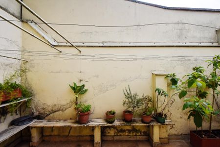 Casa para alugar com 350m², 3 quartos e 3 vagaslavanderia