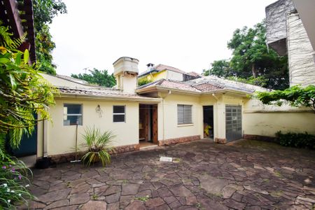 Casa para alugar com 350m², 3 quartos e 3 vagasedicula e quintal