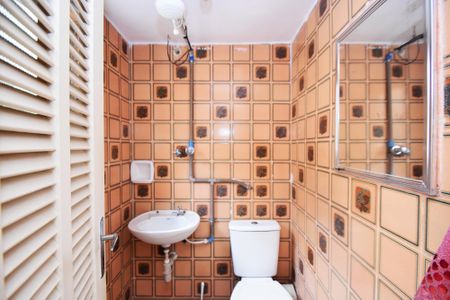 Casa para alugar com 350m², 3 quartos e 3 vagasbanheiro de serviço