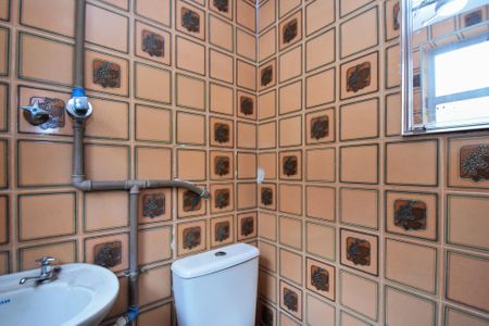 Casa para alugar com 350m², 3 quartos e 3 vagasbanheiro de serviço