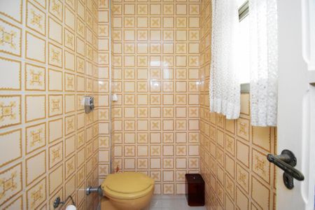 Casa para alugar com 350m², 3 quartos e 3 vagasbanheiro Sala 1