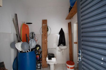 Casa para alugar com 170m², 3 quartos e 4 vagasBanheiro da Área de Serviço