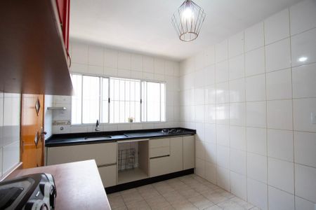 Casa para alugar com 170m², 3 quartos e 4 vagasCozinha 
