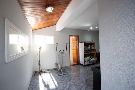 Casa para alugar com 170m², 3 quartos e 4 vagasEscritório 