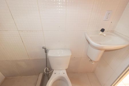 Casa para alugar com 55m², 2 quartos e sem vagaBanheiro