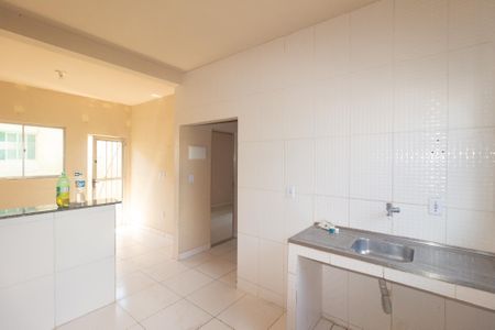 Casa para alugar com 55m², 2 quartos e sem vagaSala/Cozinha