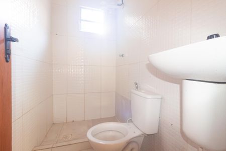 Casa para alugar com 55m², 2 quartos e sem vagaBanheiro