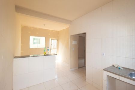 Casa para alugar com 55m², 2 quartos e sem vagaSala/Cozinha
