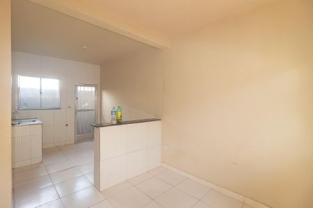 Casa para alugar com 55m², 2 quartos e sem vagaSala/Cozinha