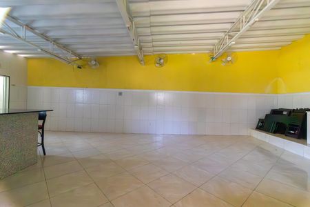 Apartamento para alugar com 54m², 2 quartos e 1 vaga Apartamento para alugar com 54m², 2 quartos e 1 vagaÁrea comum - Salão de festas